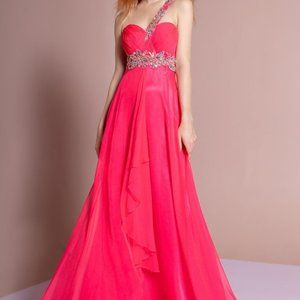 One Shoulder Strap Ruched Sweetheart Dress